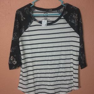 Women’s Maurice’s 3/4 sleeve knit top